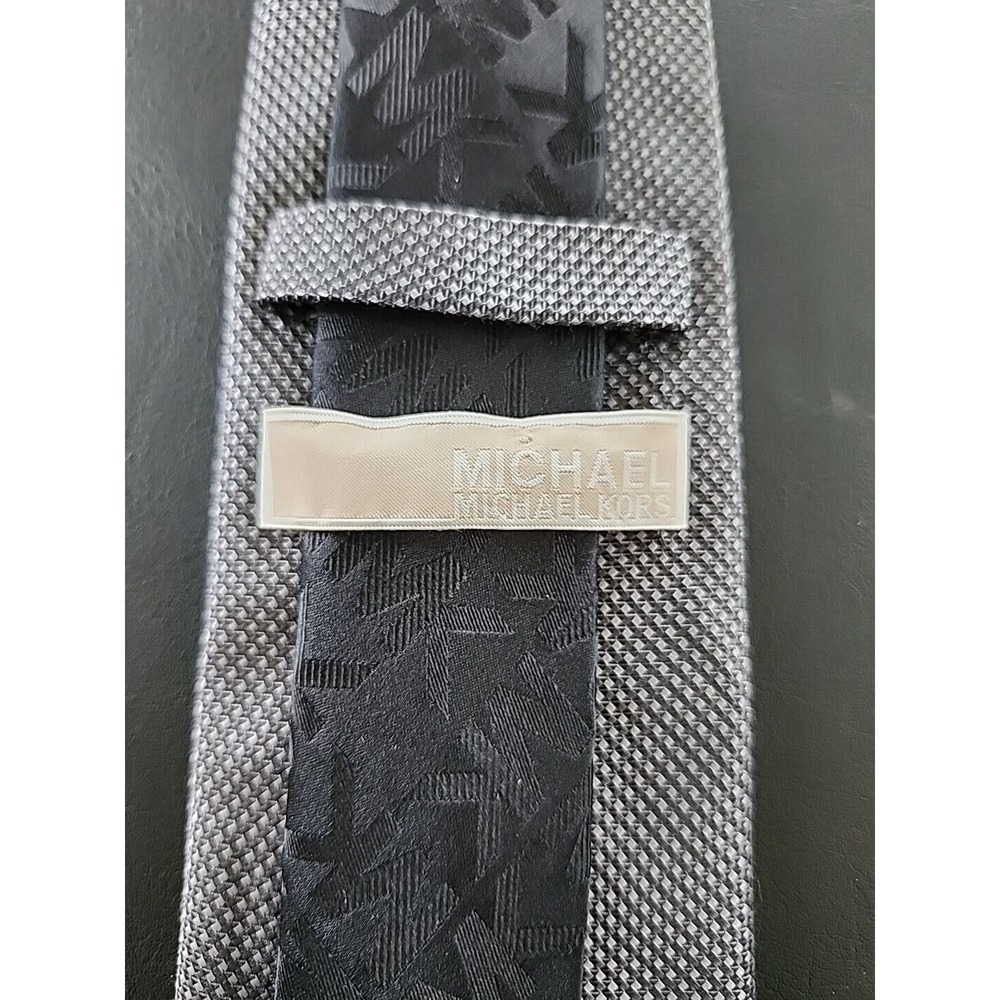 Men's Neck Tie Michael Kors Silk L59" W3.0"